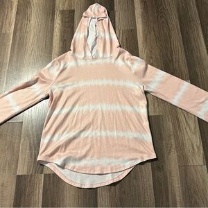 Kohl's Pink and White Hoodie